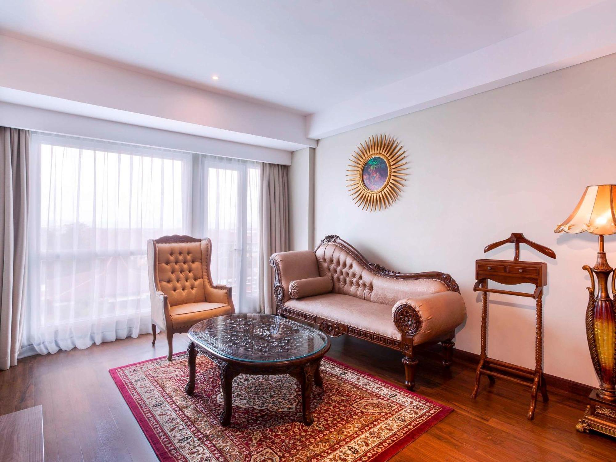Grand Mercure Yogyakarta Adi Sucipto Pakualaman Zewnętrze zdjęcie