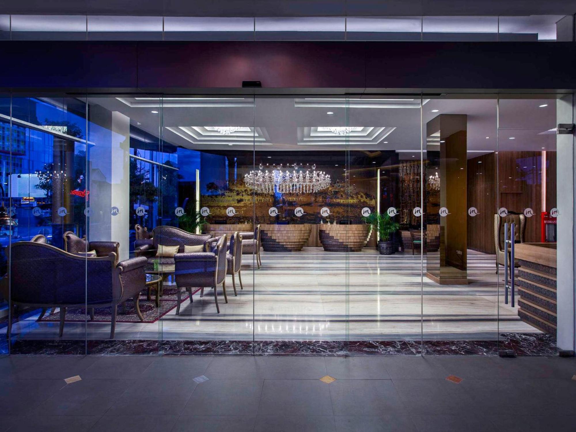 Grand Mercure Yogyakarta Adi Sucipto Pakualaman Zewnętrze zdjęcie