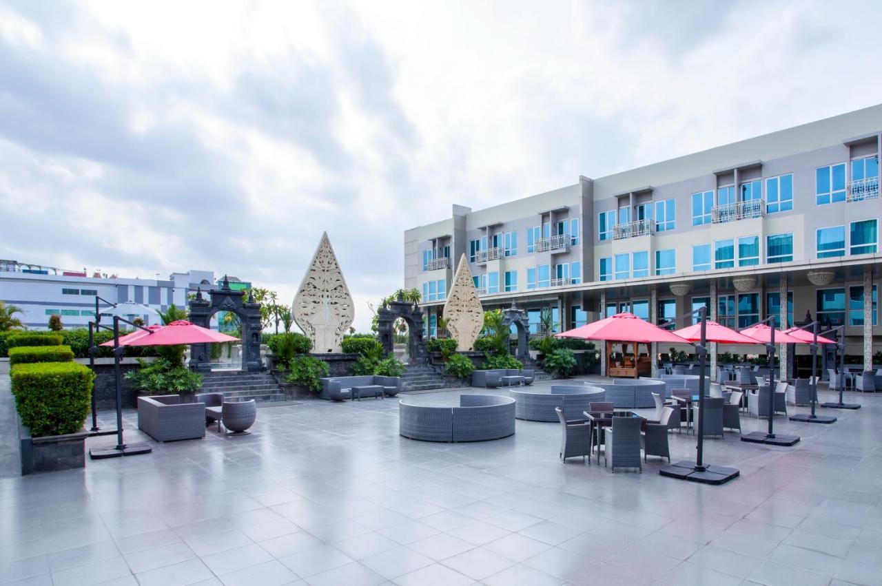 Grand Mercure Yogyakarta Adi Sucipto Pakualaman Zewnętrze zdjęcie