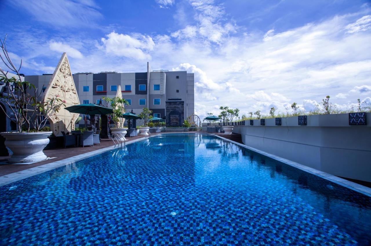 Grand Mercure Yogyakarta Adi Sucipto Pakualaman Zewnętrze zdjęcie